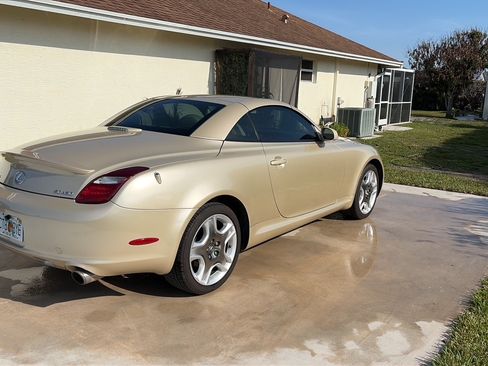 Used 2007 Lexus SC 430 Convertible RWD image 15