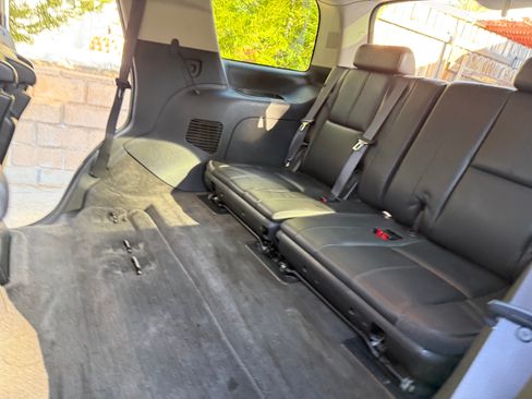 Used 2011 Chevrolet Tahoe LT image 10