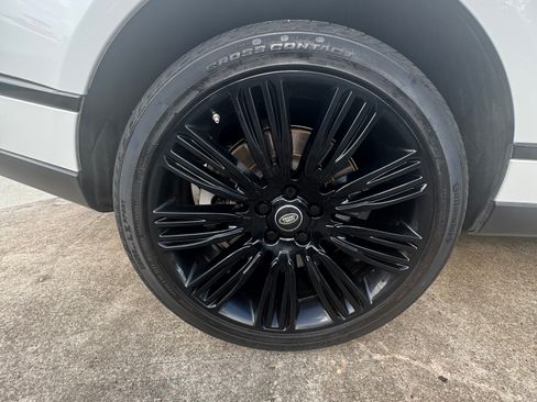 Used 2018 Land Rover Range Rover HSE AWD/4WD image 13