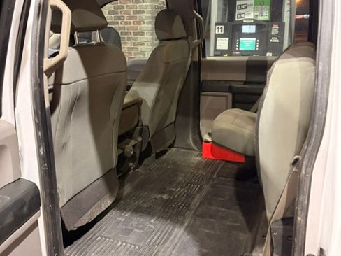 Used 2017 Ford F350 XL AWD/4WD image 8
