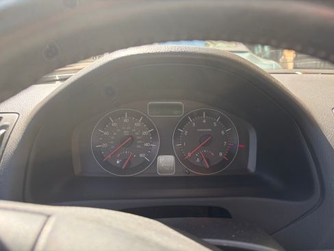 Used 2009 Volvo C30 FWD image 17