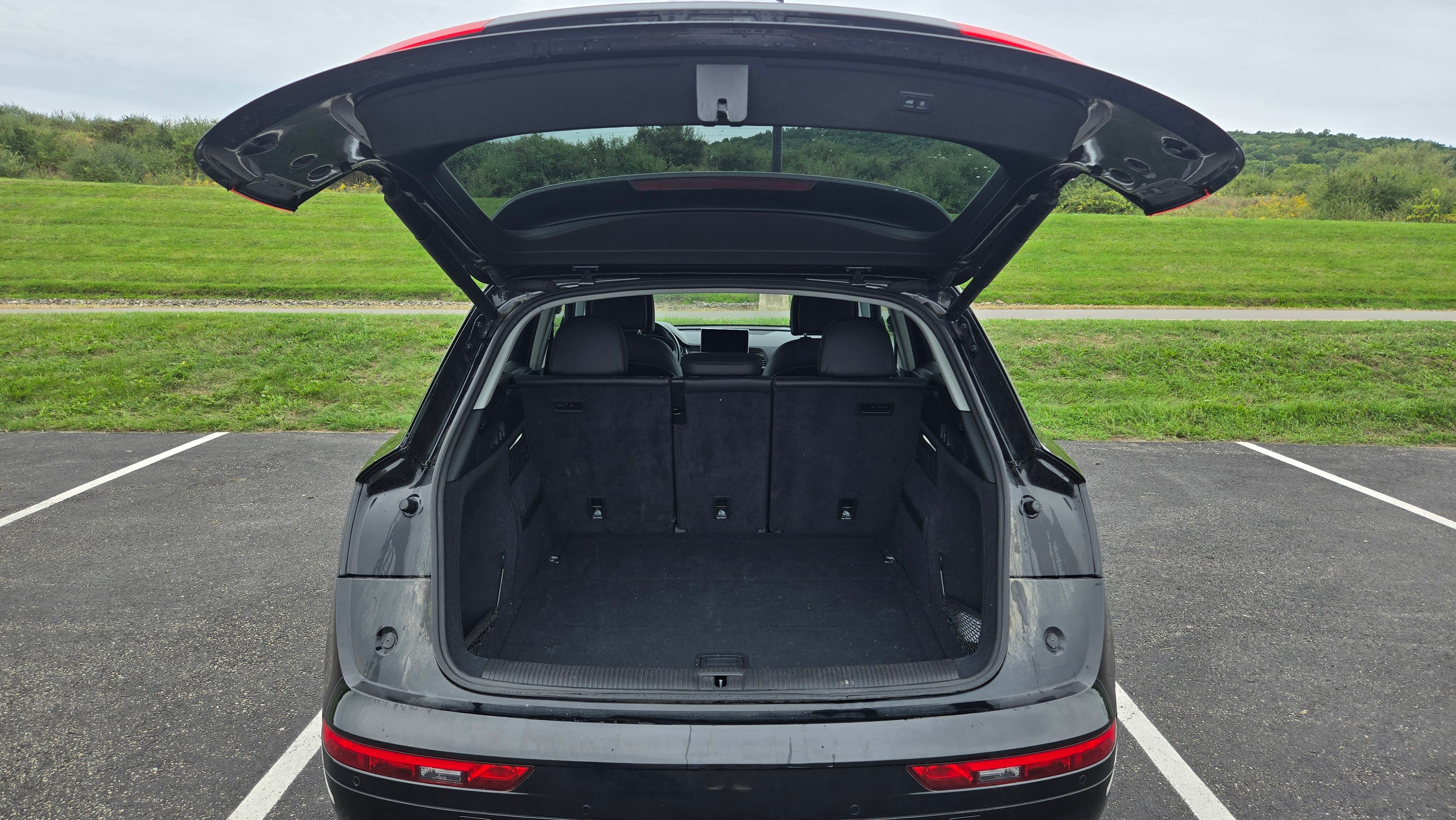 Used 2018 Audi Q5 2.0T Premium Plus w/ Premium Plus Package AWD/4WD image 13