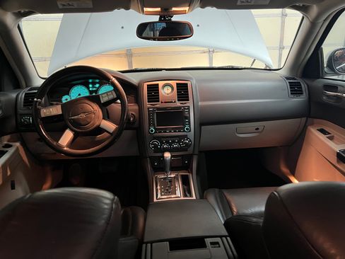 Used 2006 Chrysler 300 SRT8 w/ SRT Option Group II image 14