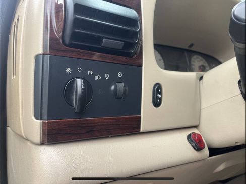 Used 2006 Ford F350 King Ranch image 18