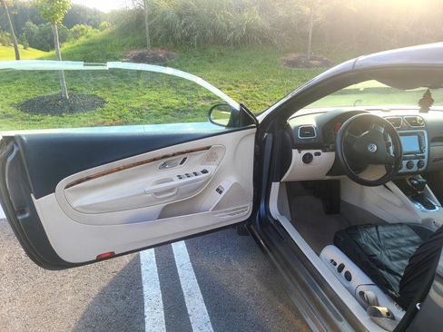 Used 2008 Volkswagen Eos Lux image 6