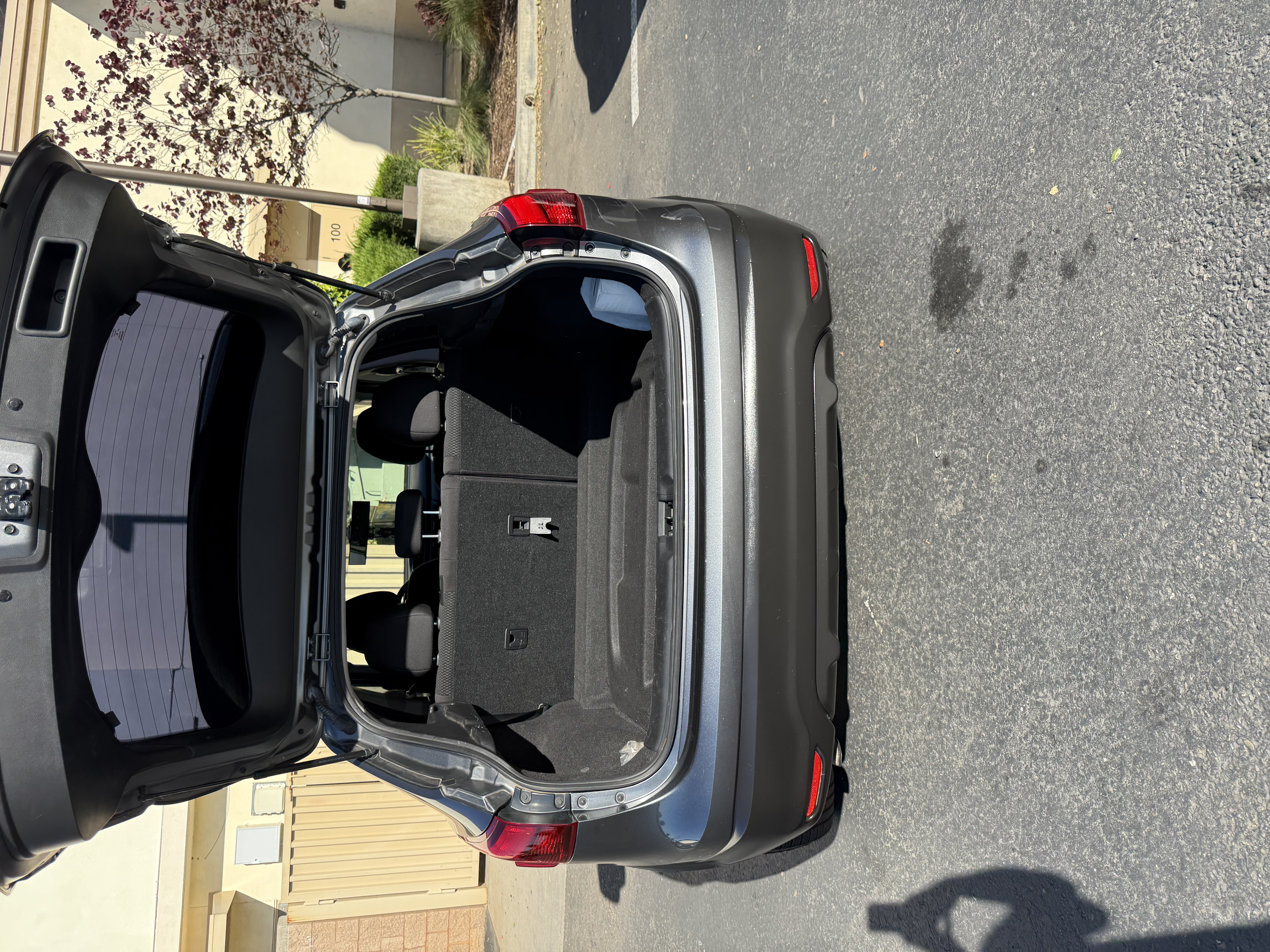 Used 2018 Nissan Rogue Sport S FWD image 22