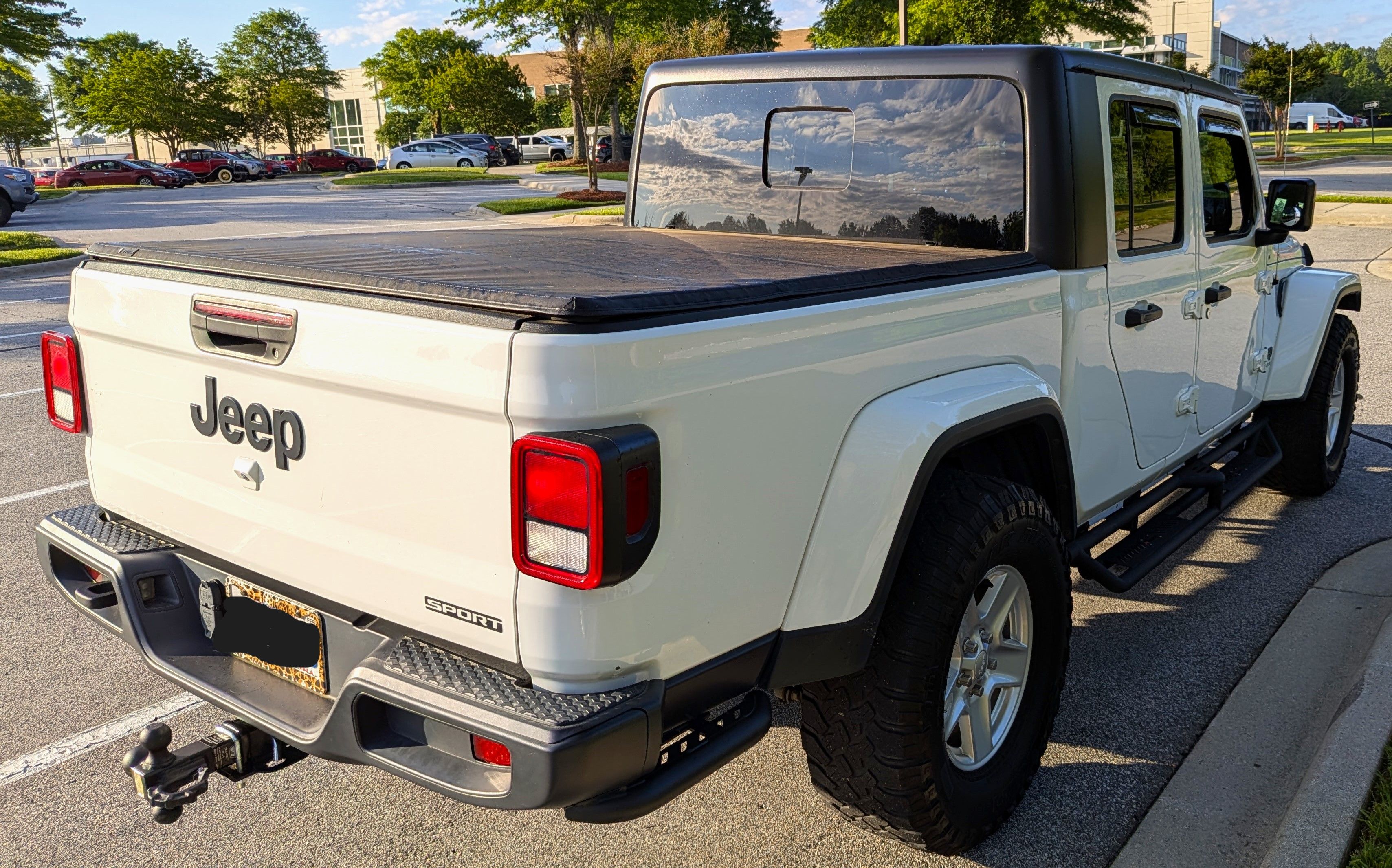 Used 2021 Jeep Gladiator Sport AWD/4WD image 6