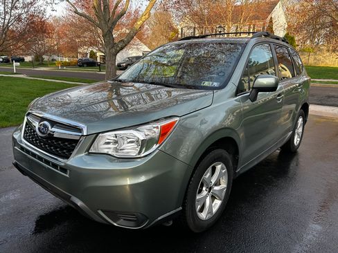 Used 2015 Subaru Forester 2.5i Premium w/ Popular Package #2 image 1
