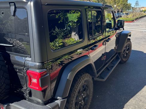 Used 2021 Jeep Wrangler Unlimited Sport image 5