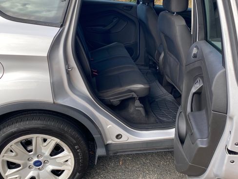 Used 2016 Ford Escape S image 16