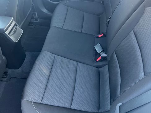 Used 2018 Hyundai Elantra SEL image 17