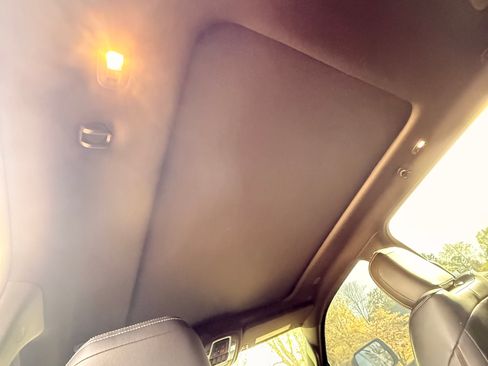 Used 2021 RAM 1500 Big Horn image 14