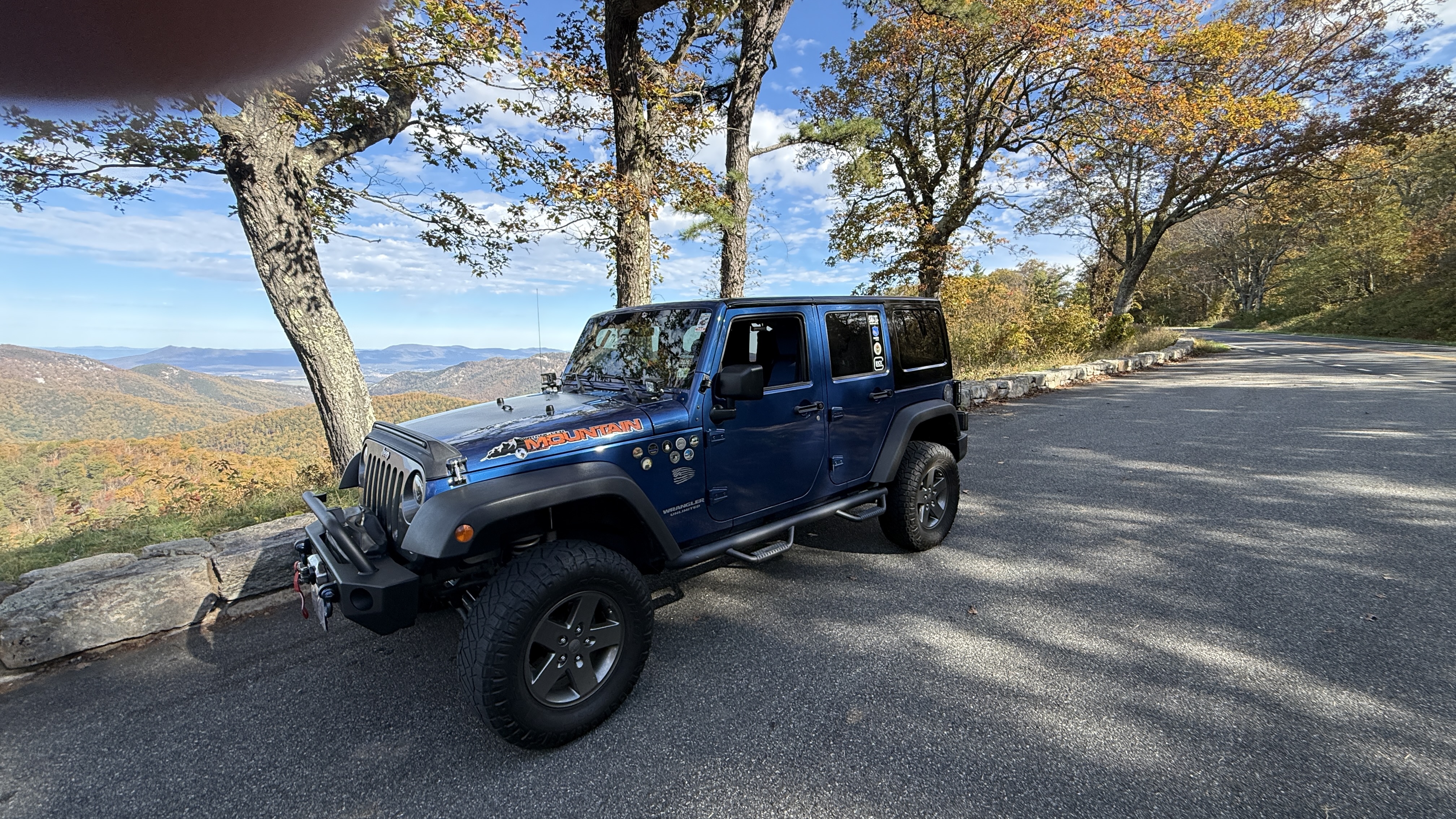 Used 2010 Jeep Wrangler Unlimited Sport AWD/4WD image 1