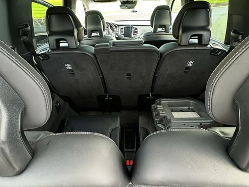 Used 2022 Volvo XC90 T6 Inscription image 25
