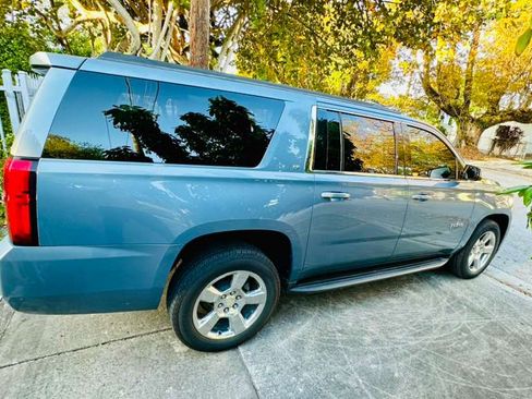 Used 2016 Chevrolet Suburban LT w/ Texas Edition Package image 5