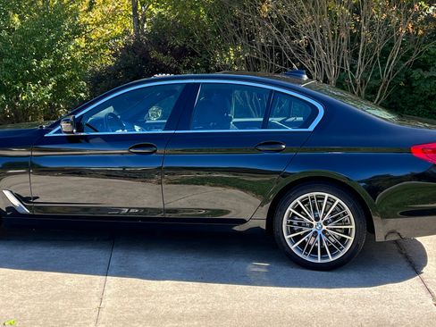 Used 2019 BMW 530i xDrive AWD/4WD image 5