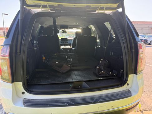 Used 2023 Chevrolet Tahoe LT AWD/4WD image 10