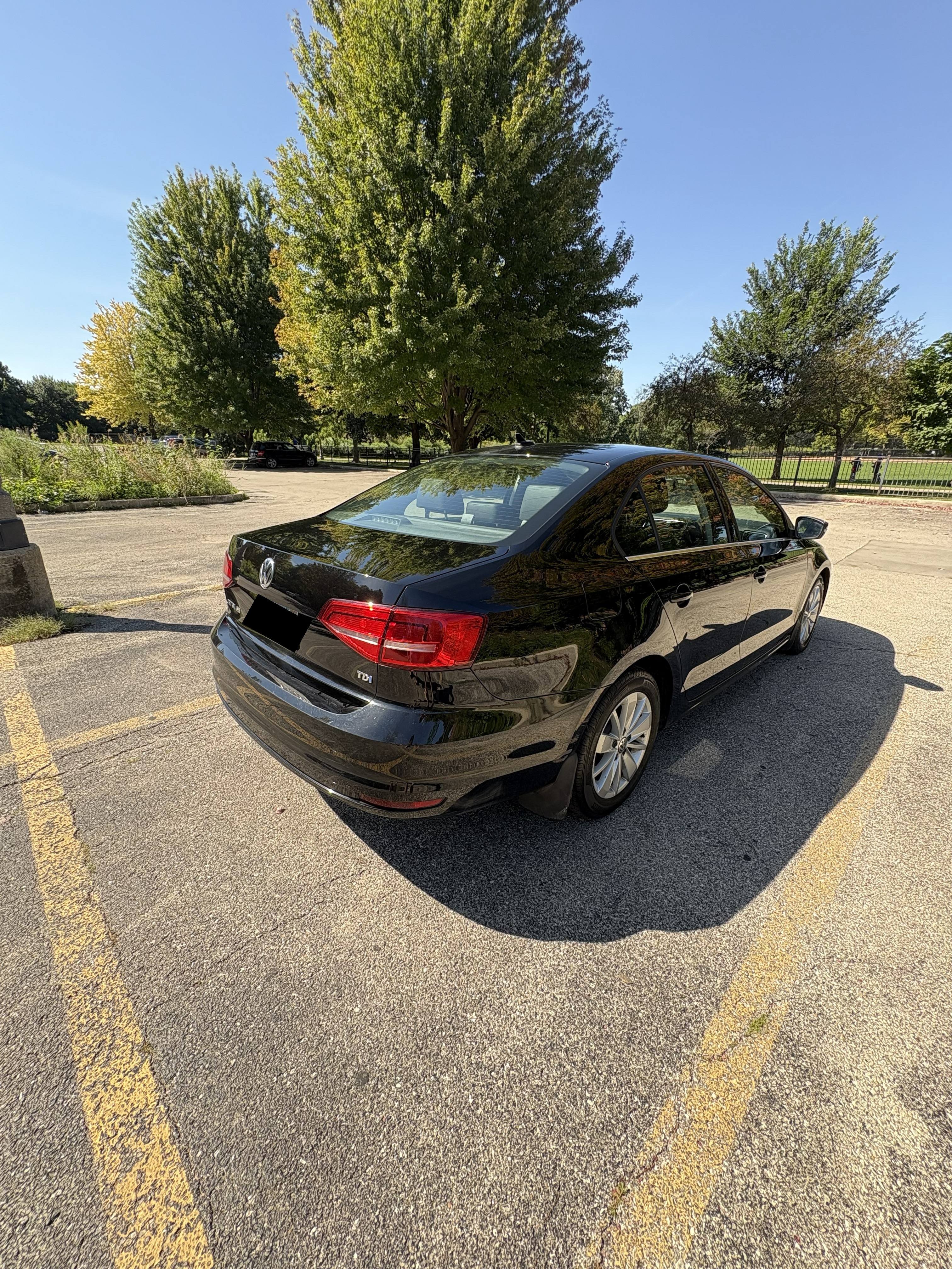 Used 2015 Volkswagen Jetta TDI SE FWD image 6