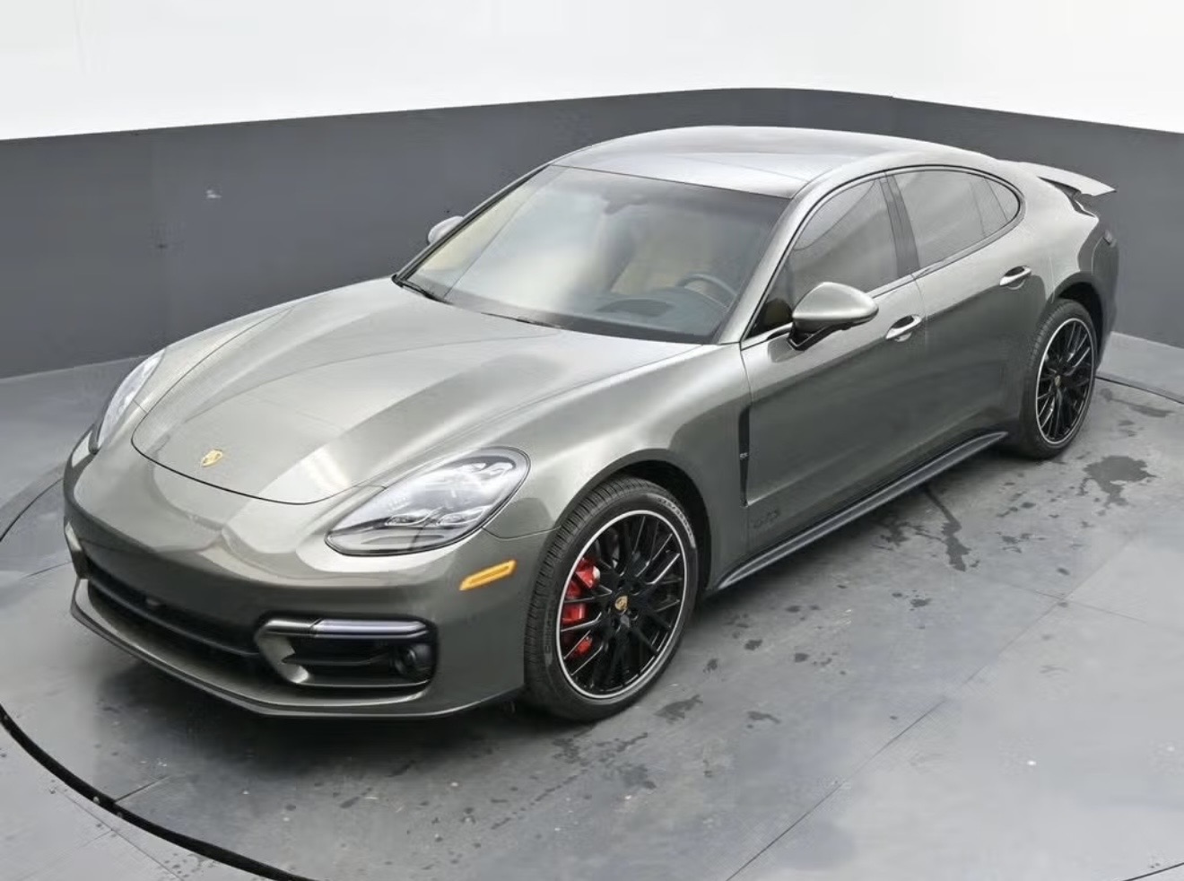 Used 2023 Porsche Panamera GTS AWD/4WD image 6