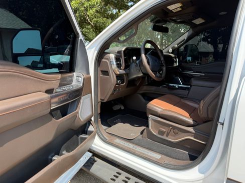 Used 2024 Ford F250 King Ranch w/ Tremor Off-Road Package AWD/4WD image 8