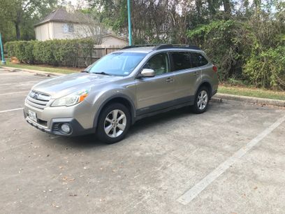 Used 2014 Subaru Outback 2.5i Premium w/ Accessory Value Package (OY1)