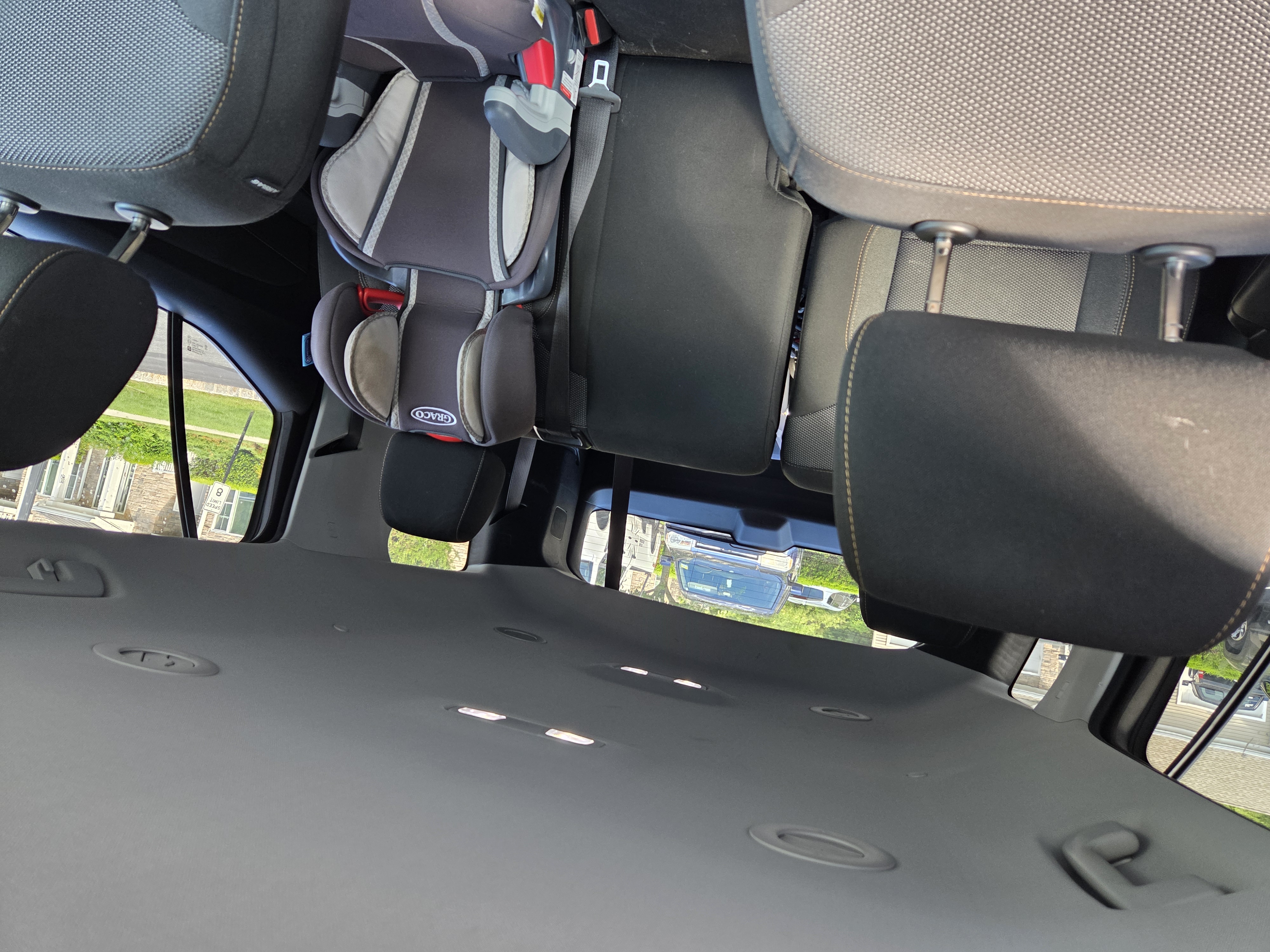 Used 2019 Chevrolet Traverse LT w/ LPO, Floor Liner Package AWD/4WD image 12