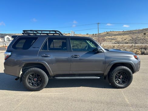 Used 2020 Toyota 4Runner TRD Pro image 6