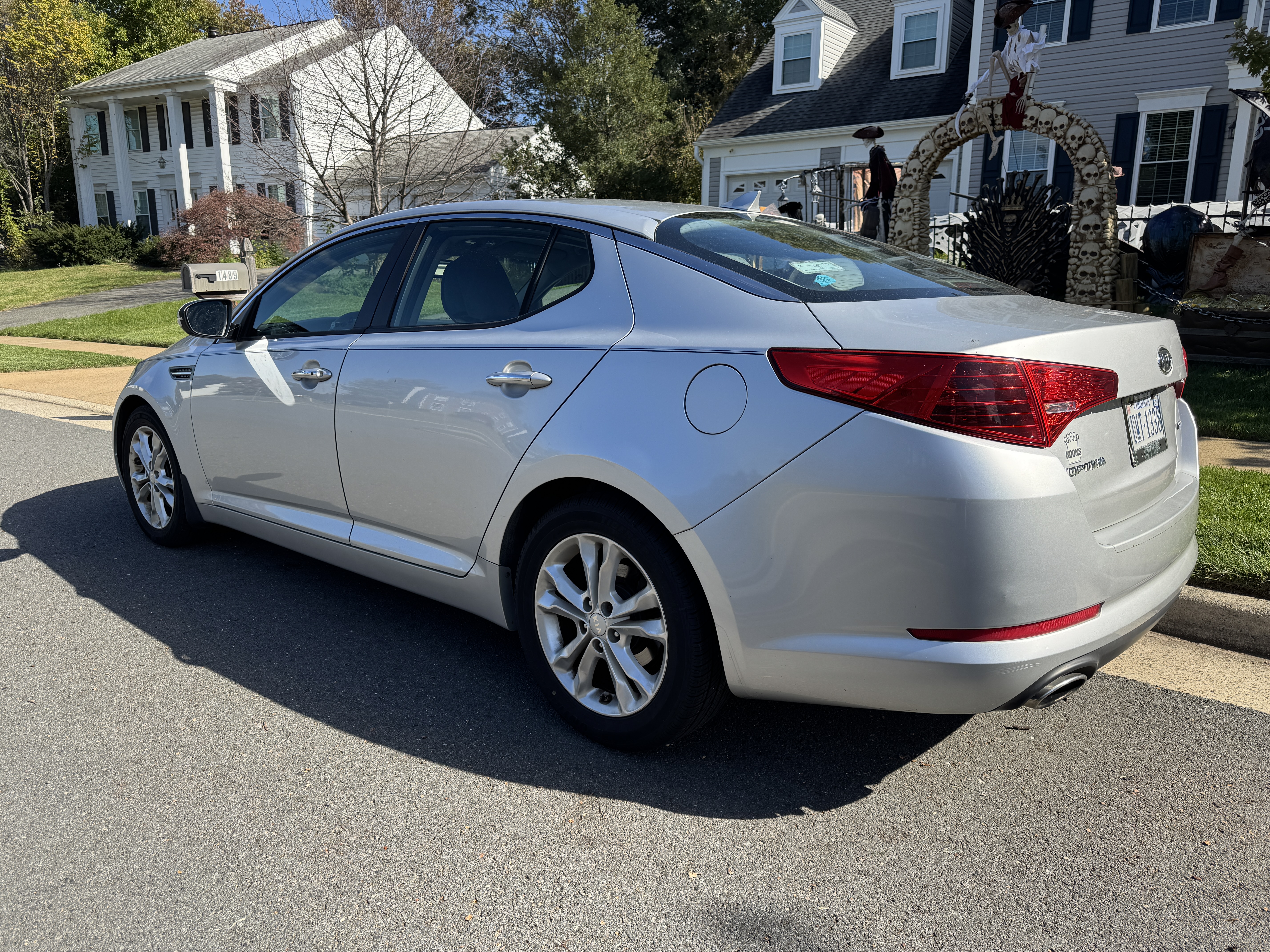 Used 2012 Kia Optima EX FWD image 2