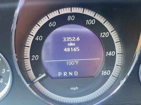 Used 2011 Mercedes-Benz E 350 Cabriolet image 9
