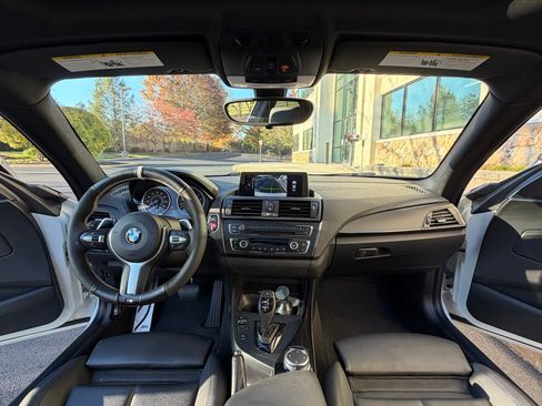 Used 2015 BMW M235i xDrive Coupe image 8