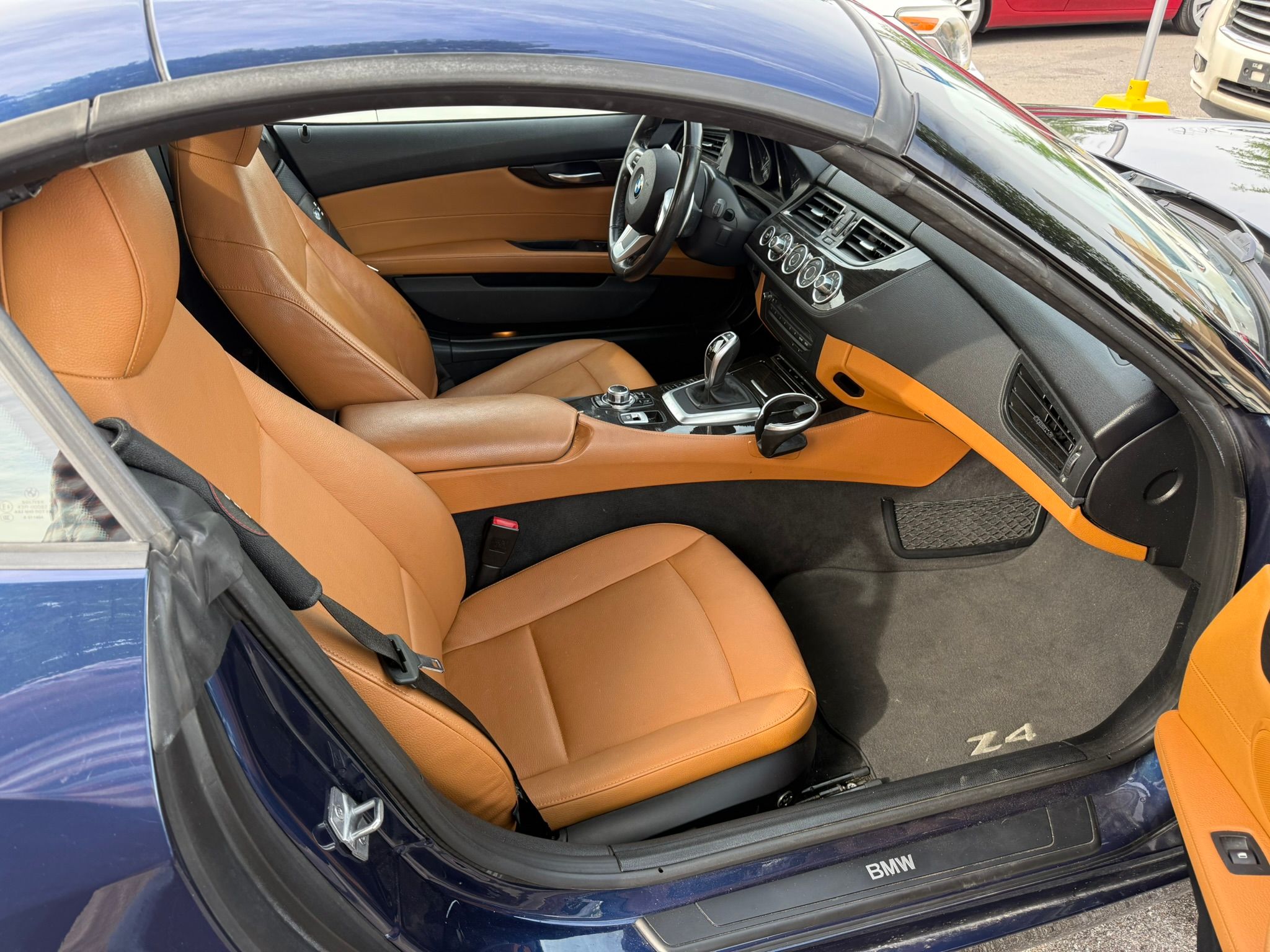 Used 2014 BMW Z4 sDrive28i RWD image 9