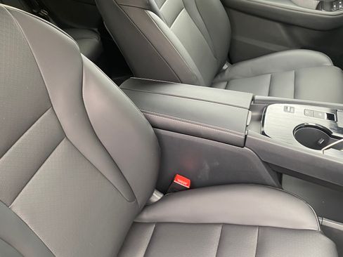Used 2026 Nissan Rogue Dark Armor FWD image 14