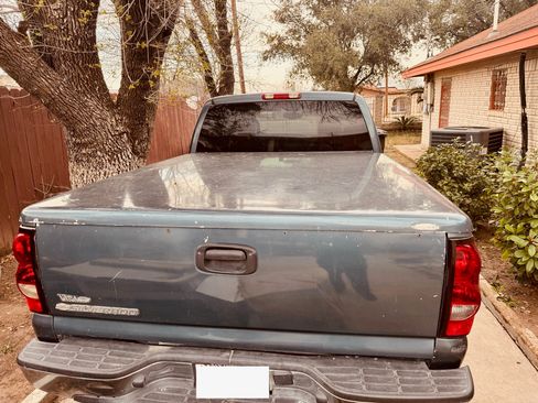 Used 2006 Chevrolet Silverado 1500 LT image 9