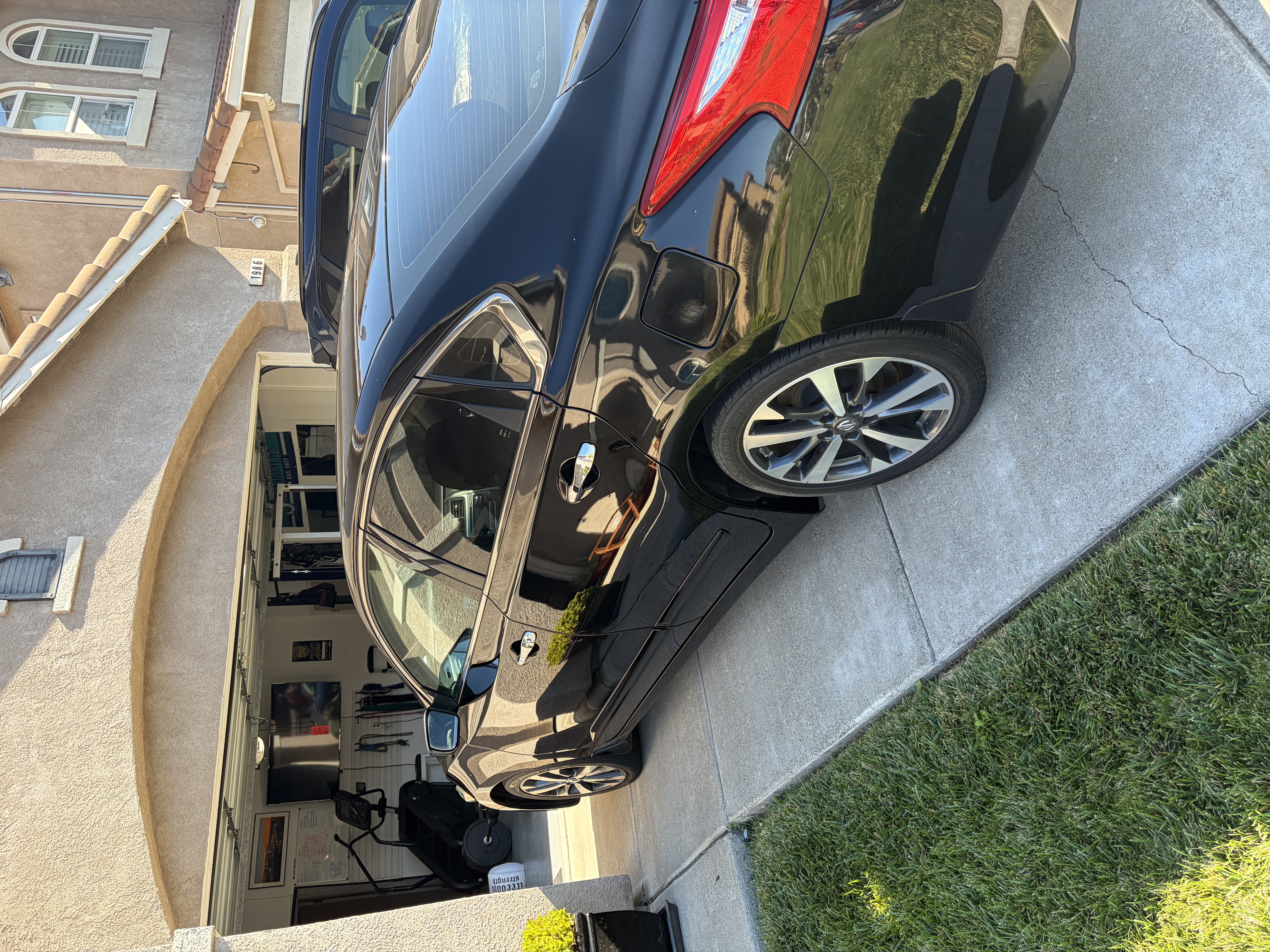Used 2016 Nissan Altima 2.5 SR FWD image 5