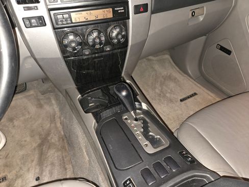 Used 2007 Toyota 4Runner Limited image 15