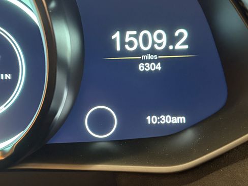 Used 2020 Aston Martin V8 Vantage Coupe image 16