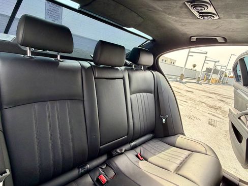 Used 2014 BMW M5 image 26