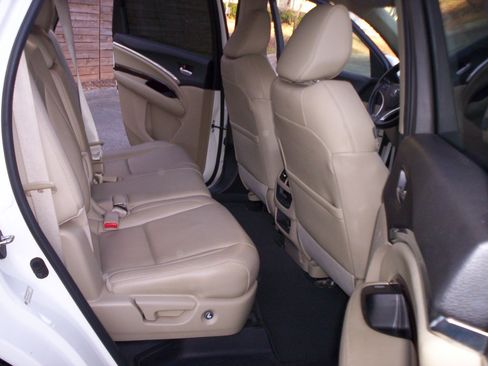 Used 2015 Acura MDX FWD image 18