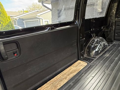 Used 2014 Chevrolet Express 1500 RWD image 26