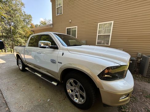 Used 2011 RAM 1500 Laramie Longhorn image 4