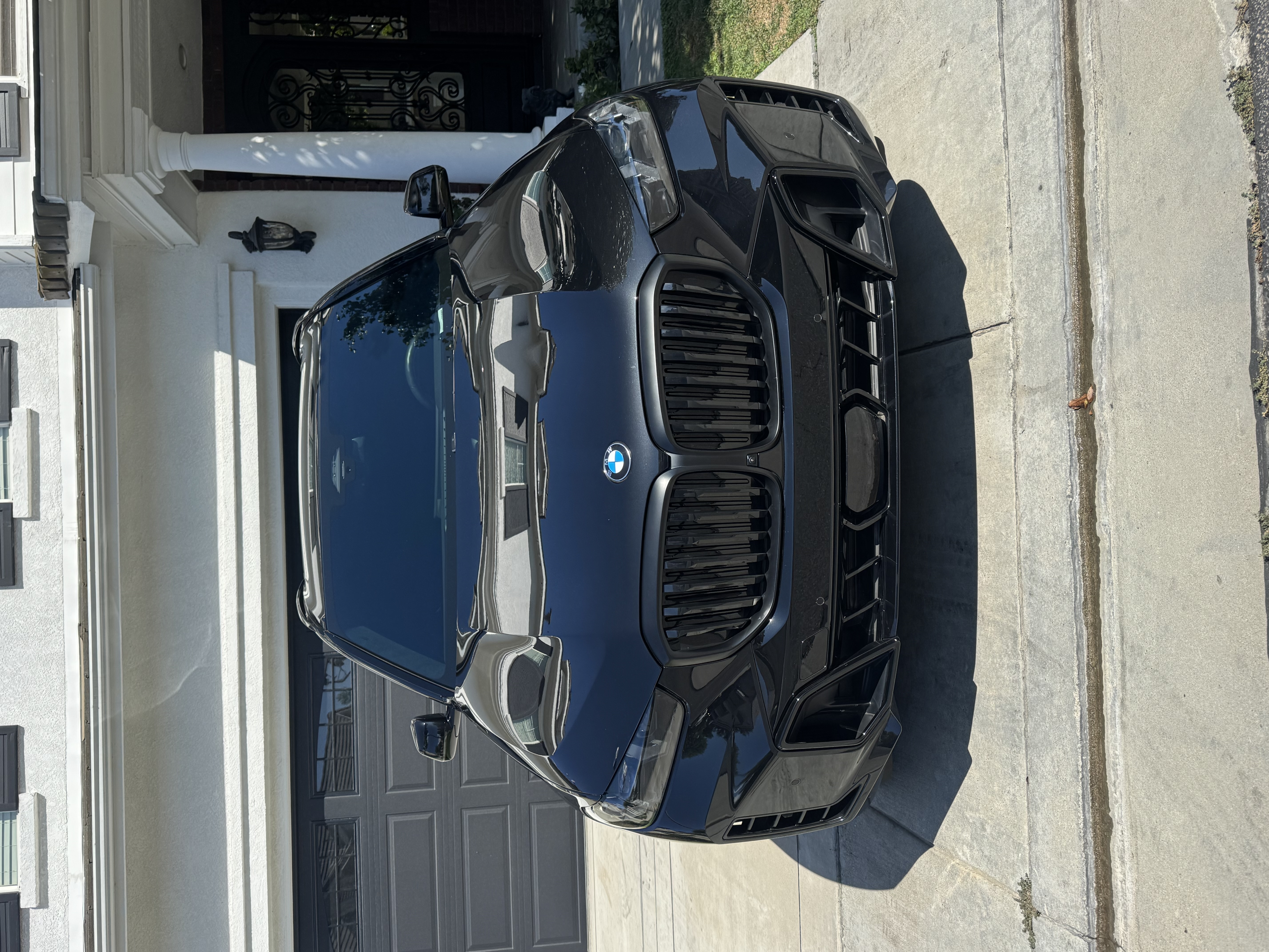 Used 2026 BMW X5 xDrive40i w/ M Sport Package AWD/4WD image 2