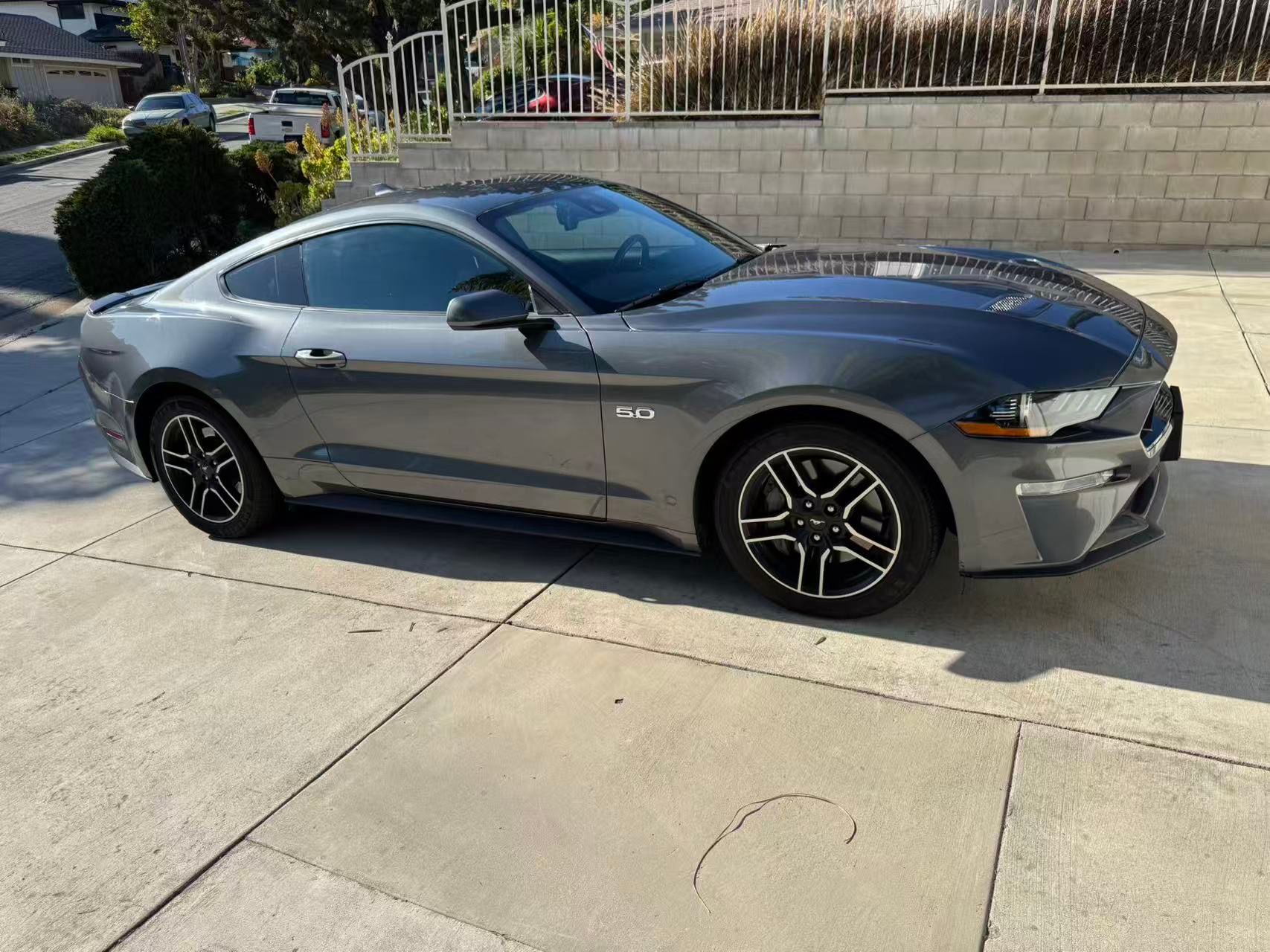 Used 2021 Ford Mustang GT w/ Equipment Group 301A RWD image 1