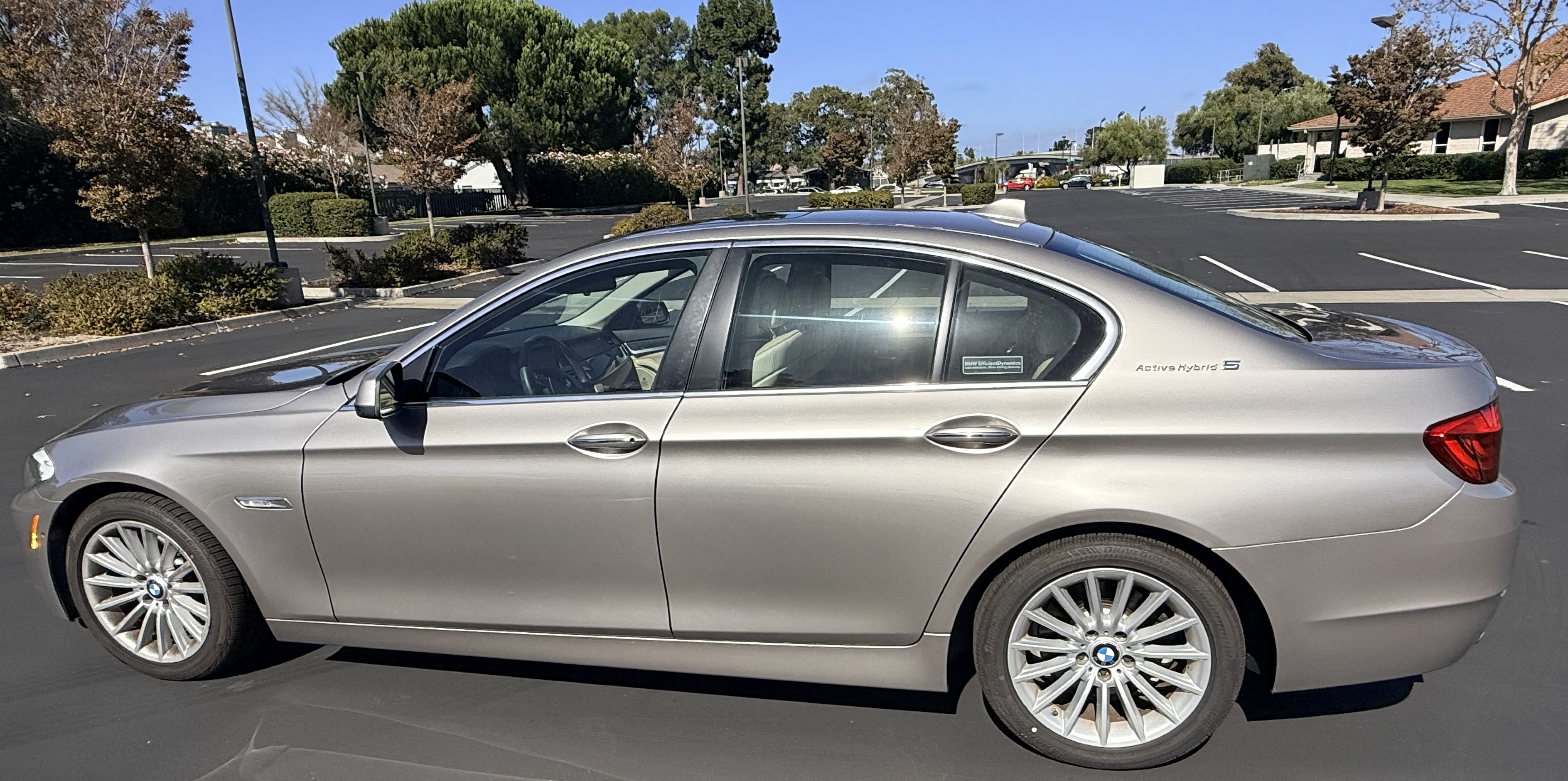 Used 2013 BMW ActiveHybrid 5 RWD image 13