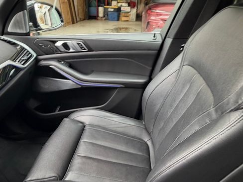 Used 2020 BMW X5 xDrive50i image 14