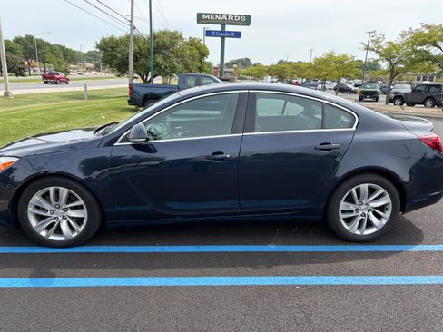 Used 2015 Buick Regal FWD image 10