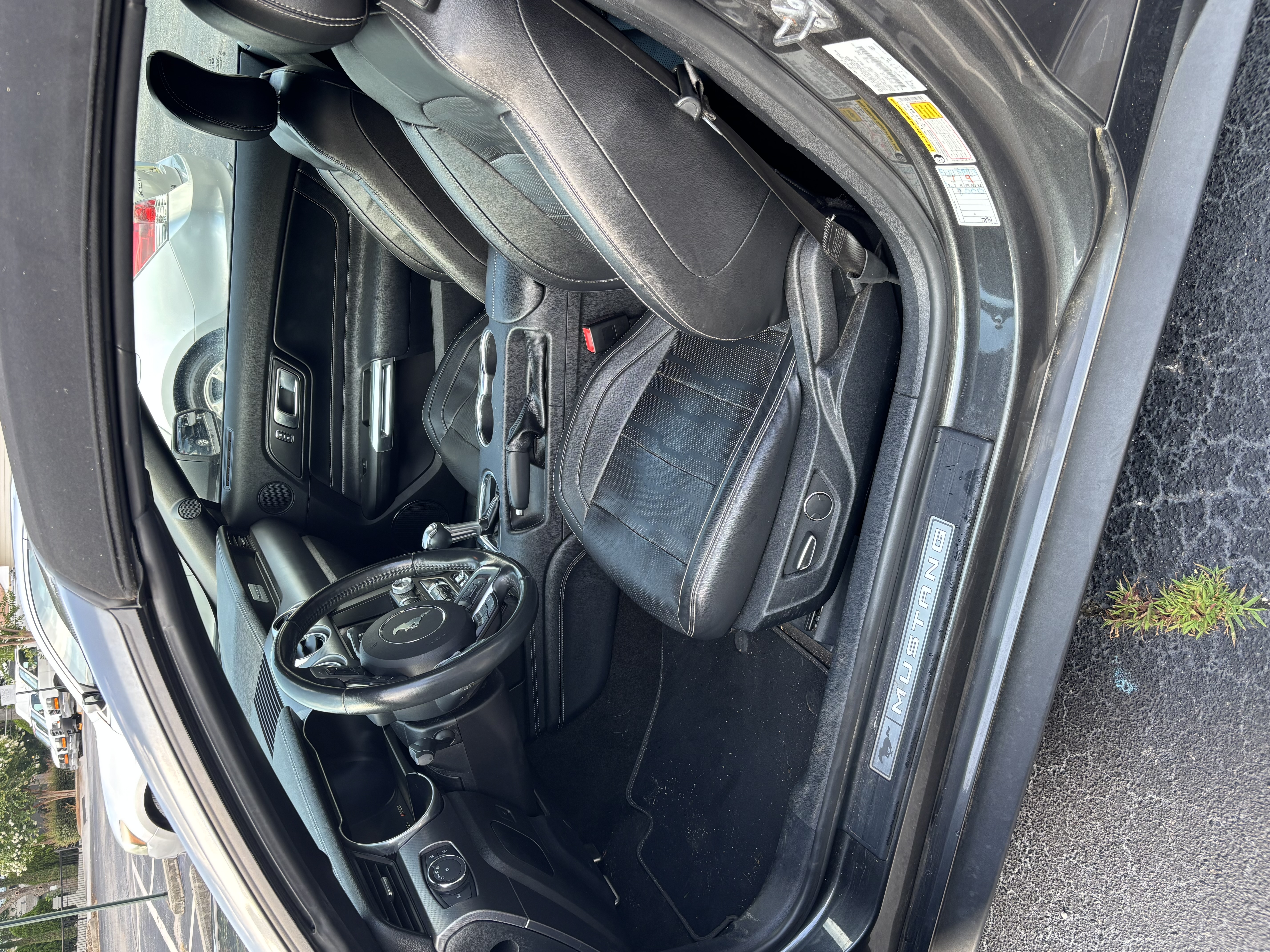 Used 2018 Ford Mustang Premium w/ Equipment Group 201A RWD image 14