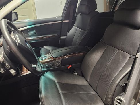 Used 2008 BMW 750Li image 6