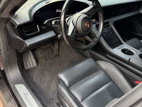 Used 2021 Porsche Taycan 4S AWD/4WD image 19