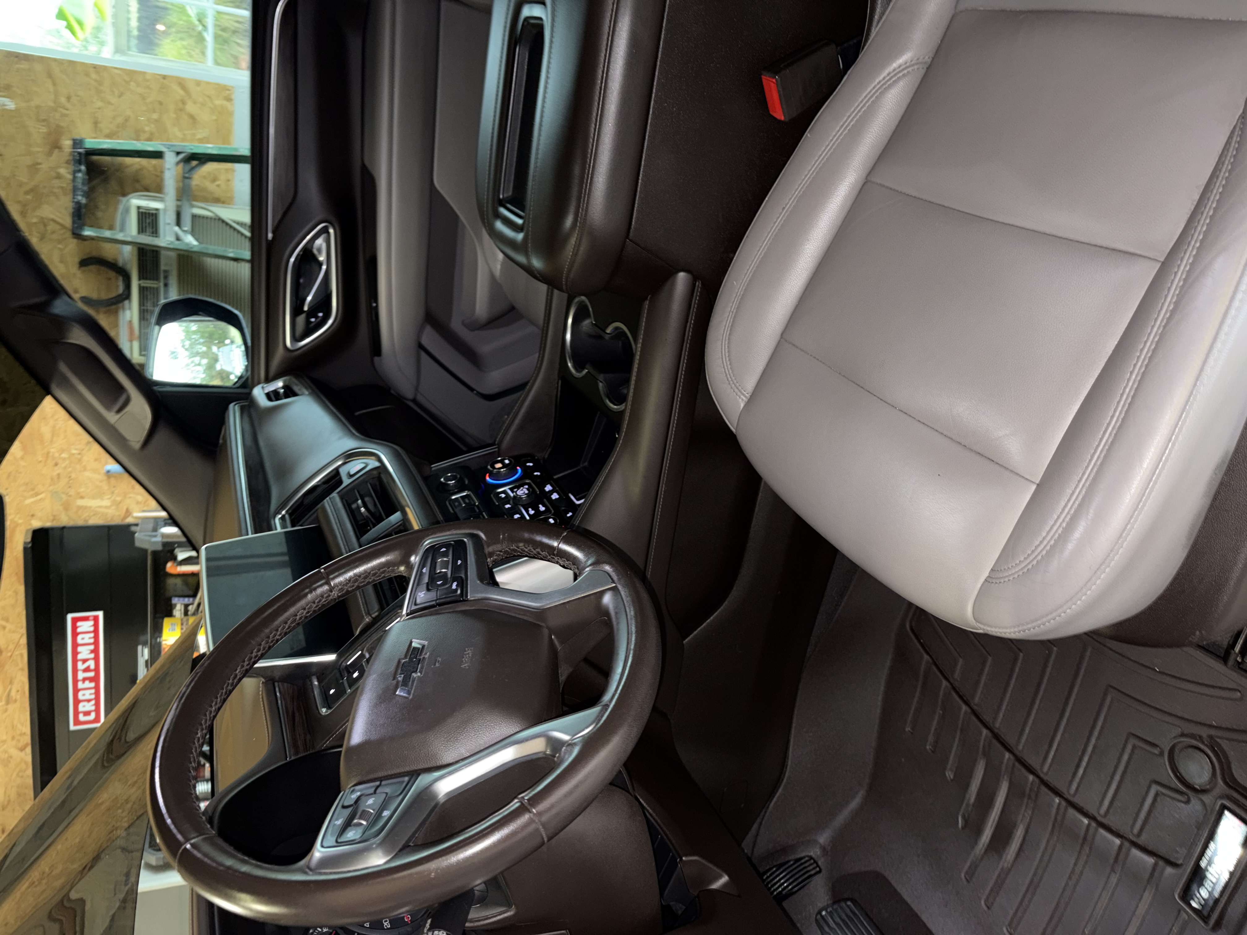 Used 2021 Chevrolet Tahoe Z71 AWD/4WD image 26