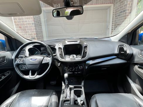 Used 2017 Ford Escape Titanium FWD image 13